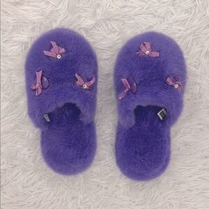 NWOT Purple Fuzzy Slippers with Bows
